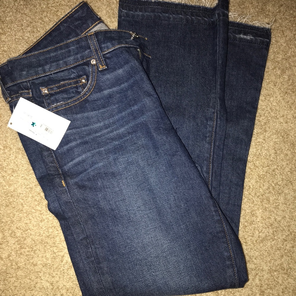 Cropped flare jeans. Never worn